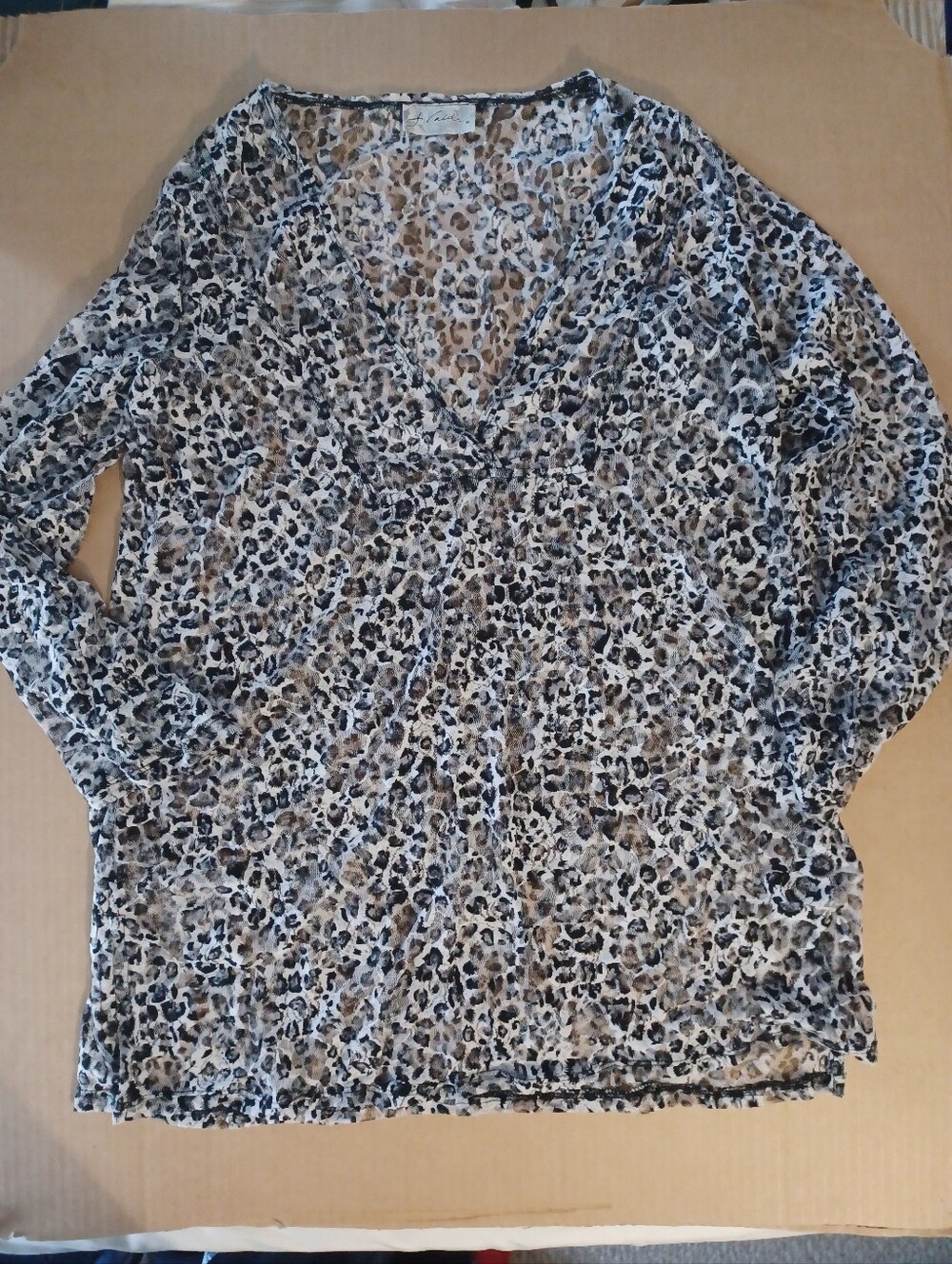 J. Valdi Sheer Animal Print women's black tunic swim cover up size XL.